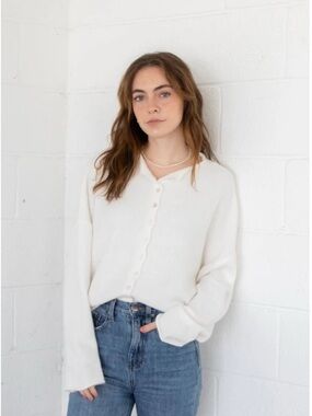 BNWT Things Between White Piper Cardigan